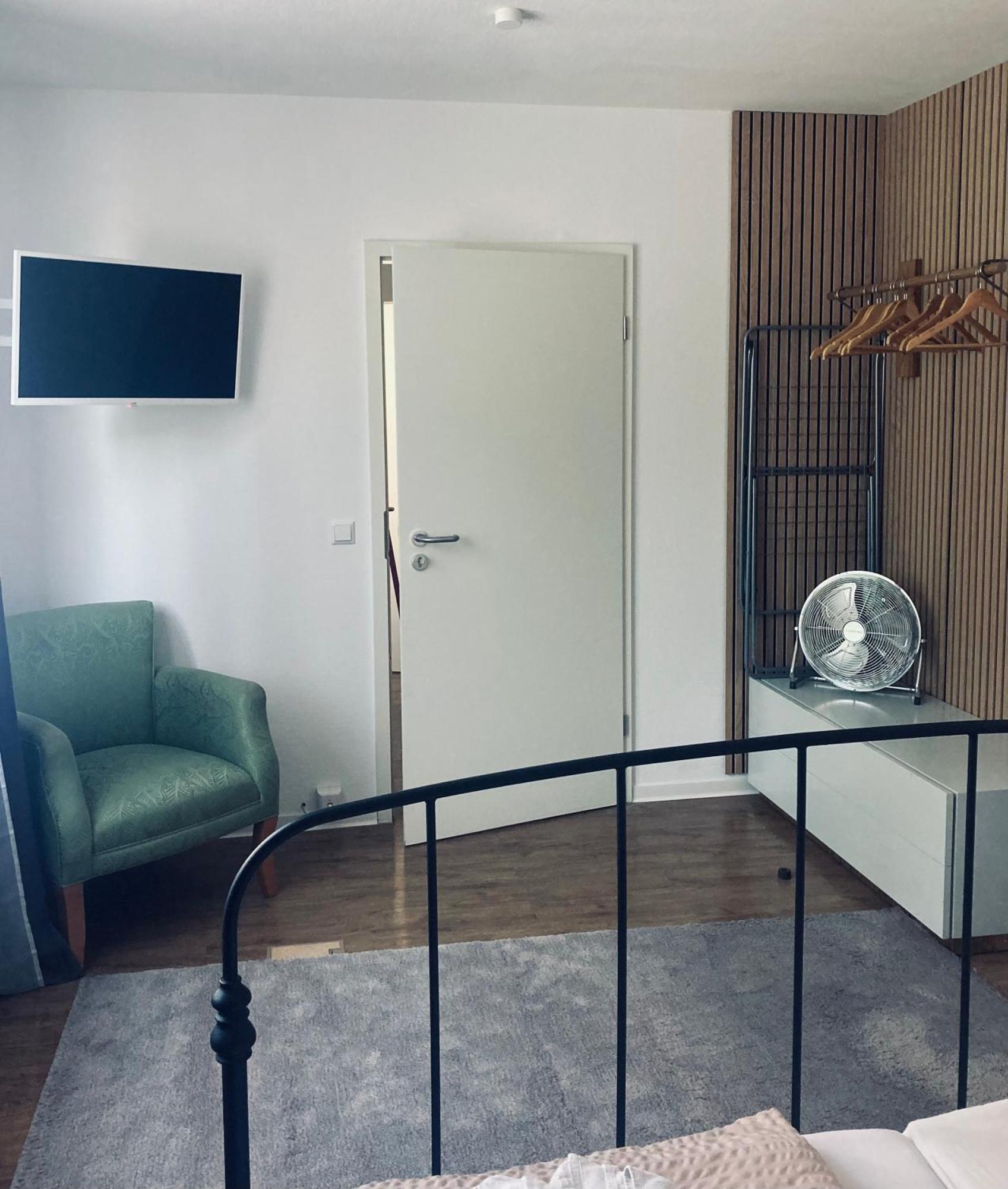 Free Apartment - Bei Der Stadtmauer Reutlingen Zewnętrze zdjęcie